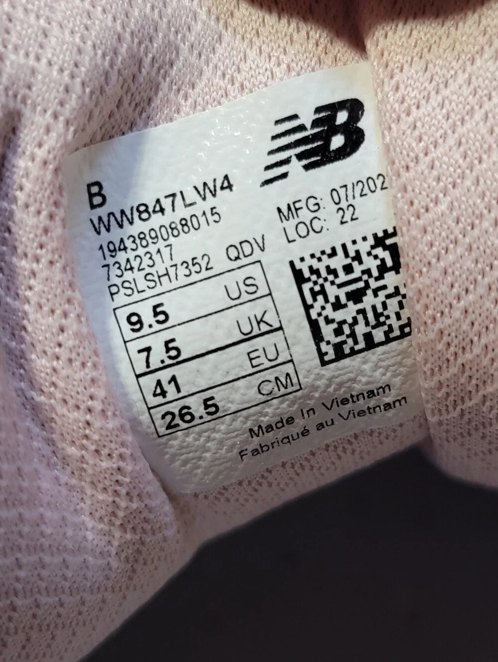 New Balance Gray/Pink Women's 847v4 Stability Walking Shoes